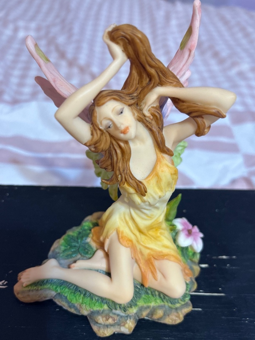 RARE Veronese Summit Collection 2001 Antique Vintage Seated Fairy Figurine